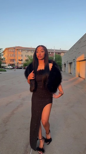 Stunning Evening Outfit: Black Sparkly Dress and Fur Shawl