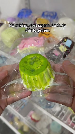 Green Pudding Squishy: No Talking ASMR Experience