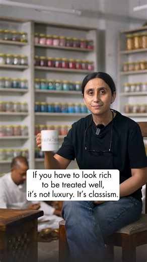 TALKING THREADS by PEARL UPPAL on Instagram: "If you’ve ever felt like you had to look rich to be treated well— I want you to know: that’s not luxury. That’s classism. And if a couture store ever made you feel small? That’s not fashion. That’s just cosplay for privilege. 🧵 Your lehenga should be judged. You shouldn’t. I’ve lived this. I walked into a legacy designer store in Mehrauli once—in a tee and sneakers. They couldn’t size up my wallet, so they sized me down. That moment shaped ev