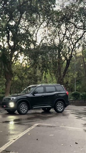 Black Beauty on the Move 🖤 #ScorpioN​Making an Entrance: Scorpio N Style 🦁