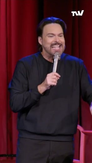 Las risas están garantizadas con #ElShowdeGeorgeHarris en su nuevo horario de lunes a viernes a las 10:00 PM solo por TVV Network. Sintoniza nuestra señal disponible en —> COMCAST, CHARTER SPECTRUM, BLUE STREAM, Breezeline, Verizon y San Bruno en todo Estados Unidos. También puedes descargar nuestra app TVV desde tu smartphone, tablet, computadora o Smart TV ingresando a vivoplay.net/tvv. | TVV