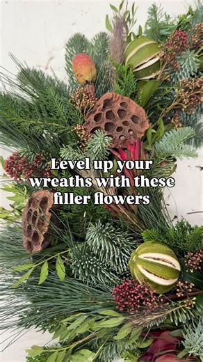Filler Flowers for Wreath Making — Our Seasonal Favourites It’s the little details that bring a wreath to life — texture, colour, berries, and those soft finishing touches that make your design feel full and dimensional. Here are some of our favourite filler options for wreaths this Christmas: ✨ Eryngium – wintery blue thistle texture ✨ Brunia – soft grey berries for a frosted look ✨ Skimmia – rich red or green berries for volume ✨ Waxflower – delicate blooms with long-lasting scent ✨ Pussy Will