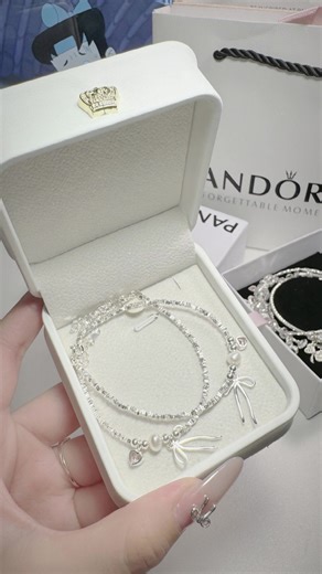 Set vòng tay cho bạn thân đáng yêu