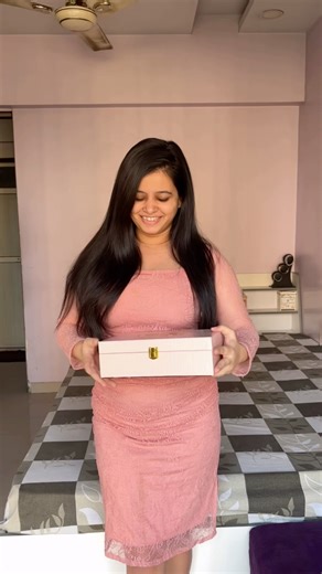 Trunk full of cubes 😍 with rose petals ✨ Surprise birthday gift idea