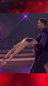 850K views · 10K reactions | Anna und Valentin eröffneten das Finale...