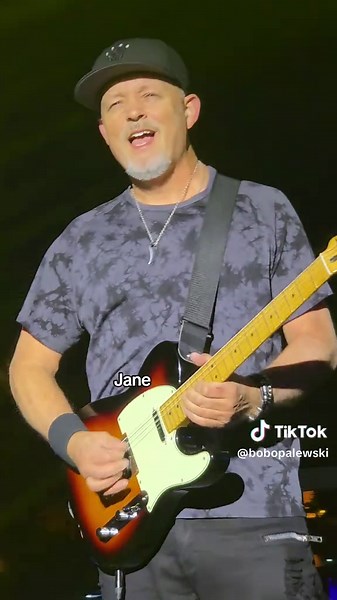 We went to the Grand Opening celebration of the second tower at the M Resort and Casino. They advertised a musical special guest, which happened to be Jefferson Starship, with 87 year old David Freiberg.