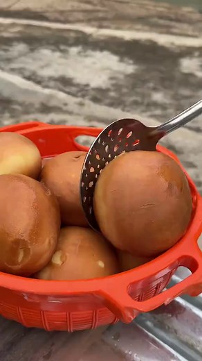 How to Make Dry Bofrot: A Popular African Snack
