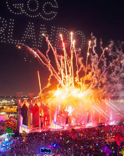 5.4K views · 59 reactions | Grab your rave fam (and your emotional support backpack) and get ready to embark on another adventure Under the Florida Sunshine with a weekend full of emotions, connection and beautiful times at #EDCOrlando on Nov 7+8+9! 朗﫶 Drop a comment if you're ready to be HOME & set your alarms to lock in your passes tomorrow at 12pm ET! → insom.co/edcorlando  | Electric Daisy Carnival - EDC Orlando | Facebook