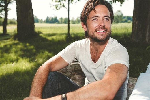 Justin Chatwin | Actor, Producción, Guion