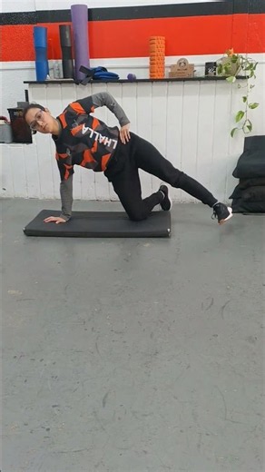 Side plank with hand and knee support leg circles core hip mobility