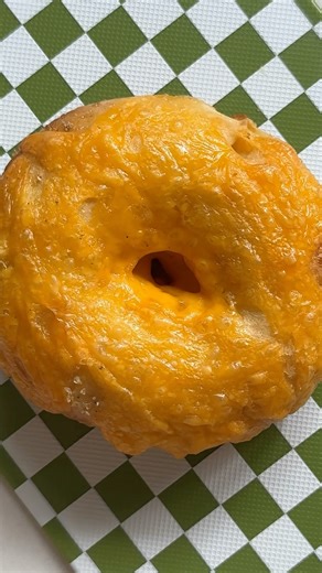 Easy Breakfast or Snack-Broccoli Cheese Crescent Roll Bagels (Cragels) | Grilled Cheese Social