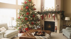 Easy ways to store Xmas decorations so they last years - saving time & space too