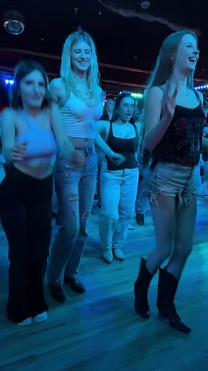 Lets Flex @Cheyenne🎀 @Georgia @Abby Rossel @Cupid the LINE DANCE KING 👑 #eclewisville #texas #texascheck #linedancersoftiktok #linedancer #fyp #dfw #dallastx #party #viral #tiktok