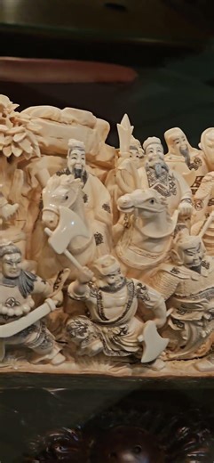 Amazing art carvings in Elephant trunk