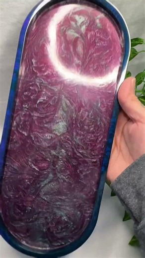 Cute gnome and daisy 🌼 tray 🥰 #epoxy #epoxyresin #resin #epoxyresinart #resinart #resincrafts #art