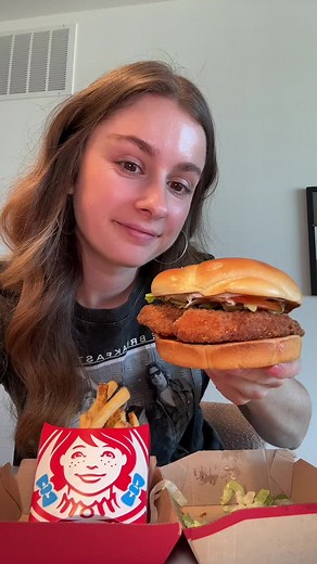 Wendy’s chicken sandwich and fries mukbang ASMR