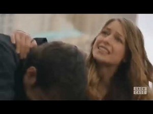 Supergirl 2X22 Mon El almost died from the lead poisoning but Kara found a way to keep him safe