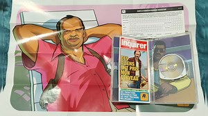 psp三部曲 lcs，vcs，ctw。箱说齐全，光盘陈色很新，正常使用没问题 均带有地图海报和说明书，其中欧版vcs还有张回函卡