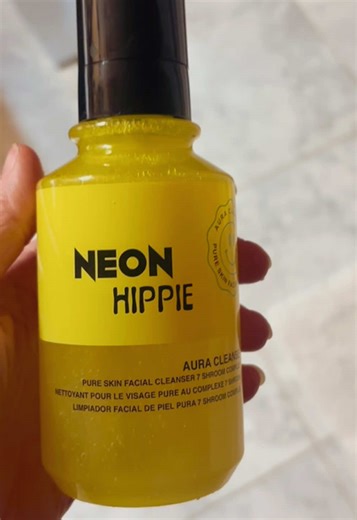 Put mushrooms on your face! This has reishi for inflammation and anti-aging, ganoderma lucidum for exfoliation and sun damage, and lactobacillus ferment to boost your microbiome! #mushroomfacewash @Neon Hippie #magicskin #hippieskincare #mushroomcomplex #skincare