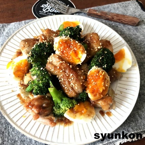 山本ゆり【鶏肉レシピ】鶏とブロッコリーと半熟卵の焦がしマヨ照りソースと、家事ヤロウ！！！のレシピ