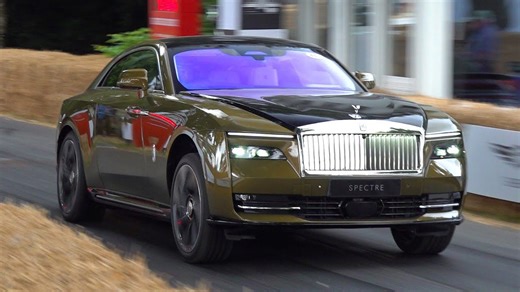 Rolls-Royce Spectre pushed to the limit