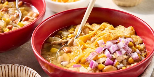Easy Slow Cooker White Chicken Chili