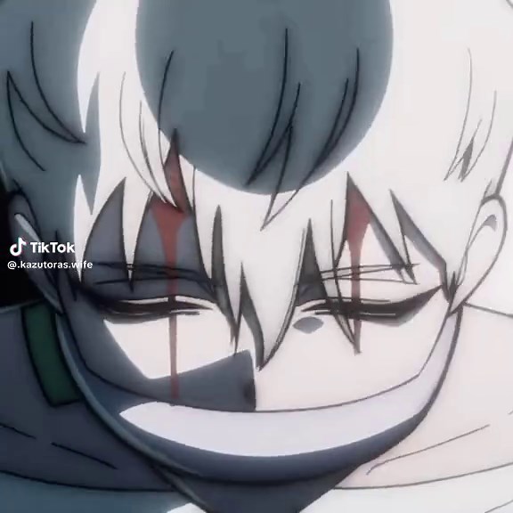 Celebrating Till's Birthday with Alien Stage Vibes