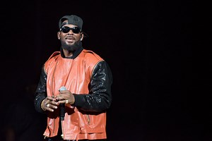 R. Kelly's Manager Accused Of Threatening Parents Of Alleged Sex Cult Member