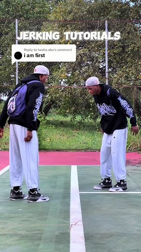 How to Jerk Dance Tutorial: Learn to Walk in Style!