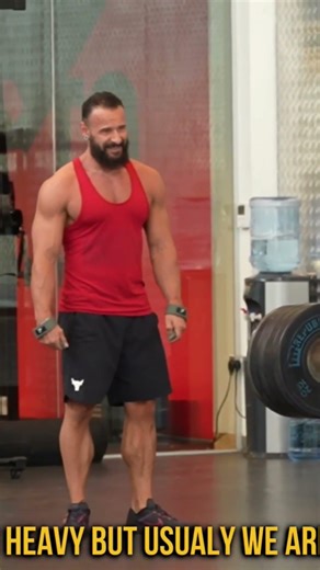 Anatoly VS Bodybuilder #anatoly #fitness #gym