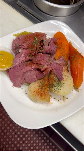 One of our Thursday specials! 🍀 Come on in for our Corned Beef & Cabbage, served with boiled potatoes and carrots. Open from 7am–9pm! . . . Open Daily: 7am–9pm . . . 3 Brothers Restaurant 1220 S. Eastwood Dr. • Woodstock, IL 60098 . . . 📞 Call to order: (815) 338-5606 💻 Order online: 3BrothersRestaurant.net 📱 Download our app: Three Brothers Restaurant Available on the App Store & Google Play . . . #woodstockil #smallbusiness #familyowned #familyrestaurant #groundhogsday #mchenrycounty #mche