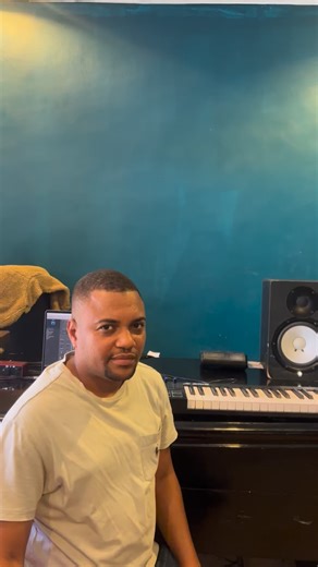 Lamar Niekamp on Instagram: "Ghetto langu Remake-Albert Mangwea Produced by @majani187 Comment below ipi ifute?"