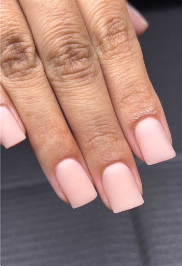 Acrylic Overlays: Strengthen Your Natural Nails