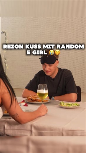 Exploring the E-Girl Aesthetic: Style and Culture