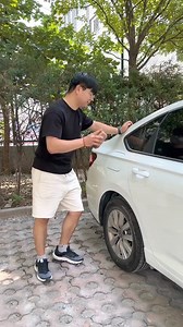85K views · 4.3K reactions | What to do if the car keys are locked in the car? Free tutorial, don't forget to give me a like #howto #cartok #car #automotive #driving #skills #knowledge #fpy #fyp #tips #foryou #carsoffacebook | Driver Ms May | Facebook
