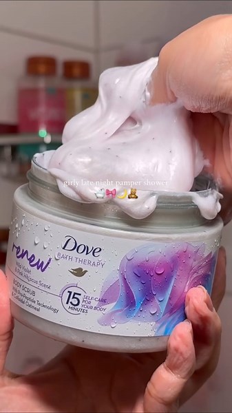 girly late night shower routine 🛁🎀🌙🧸products@ogx_beauty biotin & collagen shampoo and conditioner