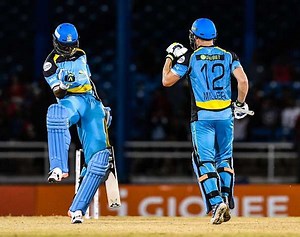 CPL 2016: St Lucia Zouks defeat Trinbago Knight Riders in tense opener
