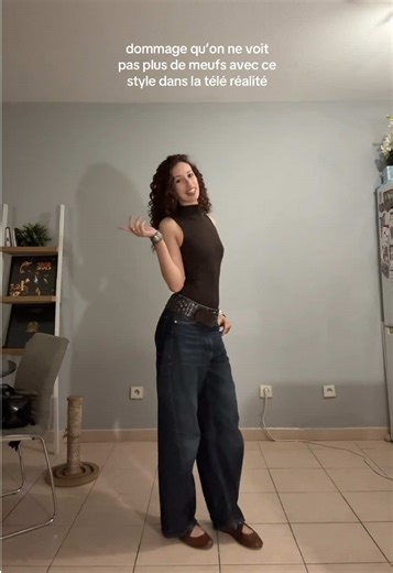 @Emma Keitmann reviens bb tes outfits nous manques #fyp #outfit