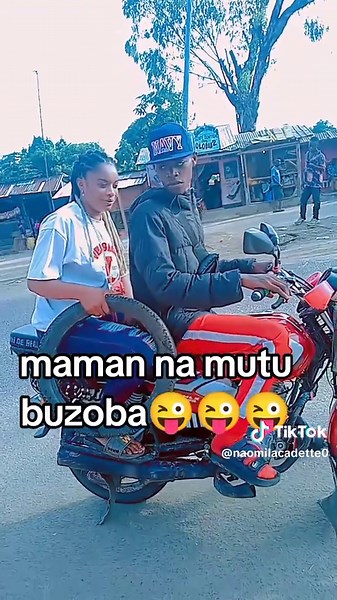 Naomi la cadette on TikTok