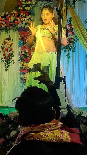 Desi archestra dance video bhojpuri stage program video #dance #bhojpuri #archestra