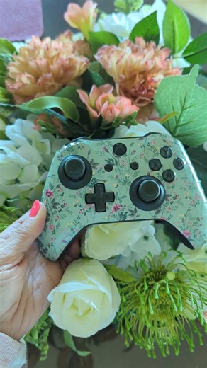 Foliage Xbox One S/X Controller Skin | Nature-Inspired Design | Also Available for Other Consoles