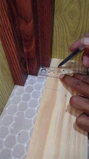 Clever way to measure the angle of wood #tricks #ideas carpentry #woodworking #ideas #artwork