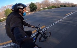 Jack Vlog：疯狂的山马海滩骑游，没有它到不了的地方