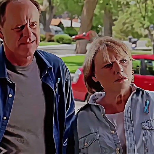 Jesse Buys His Parents House 🥶 | Breaking Bad S3 Ep2 | #trending #viral #shorts #breakingbad #jesse