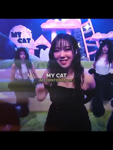 My Cat's Choreography: Youngji's Dance Moves