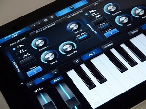 One Red Dog Arctic Pro Synth / Vocoder app for iPad