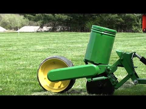 UTV Hitchworks - John Deere flex 71 planter for ATV/UTV market