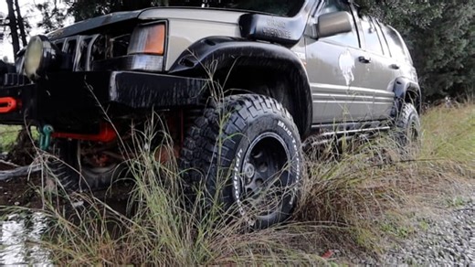 Mobil Offroad Jip Di Luar - Free video on Pixabay