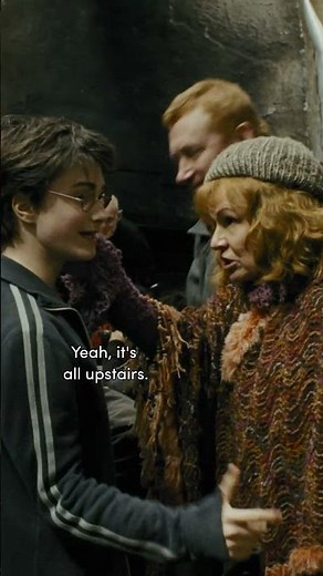 Molly mothers Harry #HarryPotter #MollyWeasley #PrisonerOfAzkaban