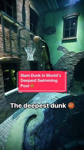 This dunk in the world’s deepest swimming pool is so cool! 🏀🤿 (🎥: thebesthighlights) #swimming #pool #diving #scubadiving #basketball #dunk #slamdunk